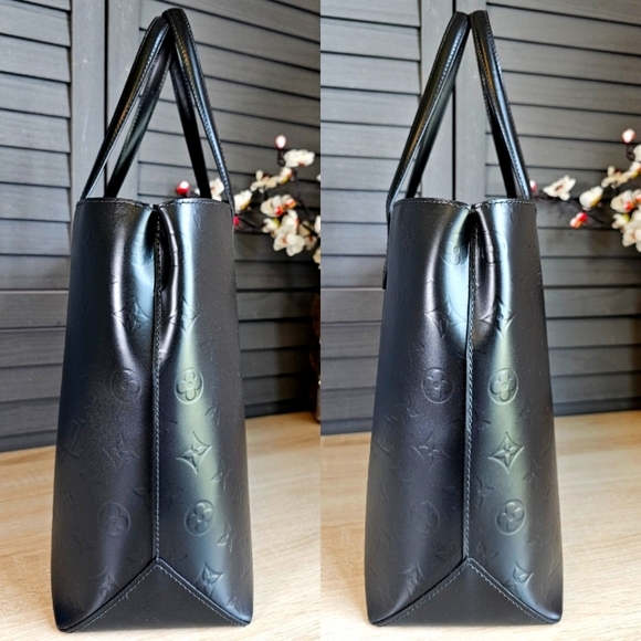 Authentic LOUIS VUITTON Monogram Vernis Wilshire GM Tote - Picture 3 of 10
